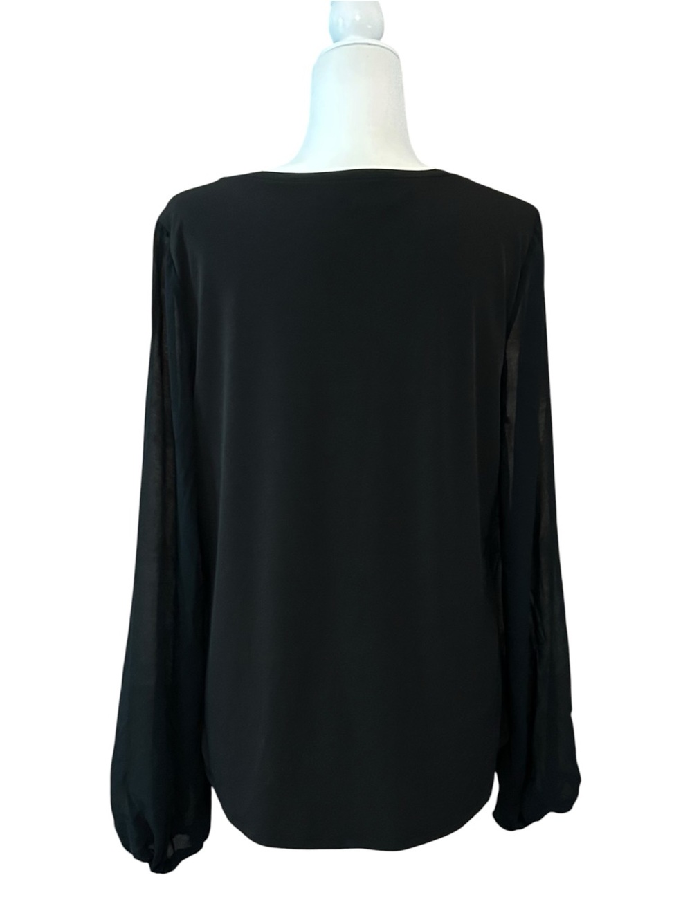 WHBM Lace Crepe Long Sheer Sleeve Market Blouse Women’s SZ L in Black - Picture 7 of 9